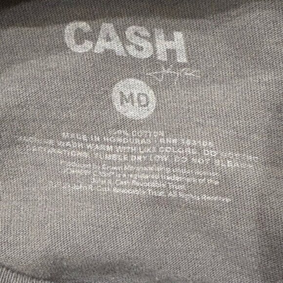 Cash by Johnny Cash Graphic Tee - Size Medium - Picture 4 of 4
